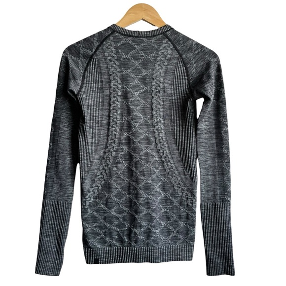 Lululemon Rest Less Pullover Heathered Black Size 4 Seamless Thumbholes - Picture 9 of 13